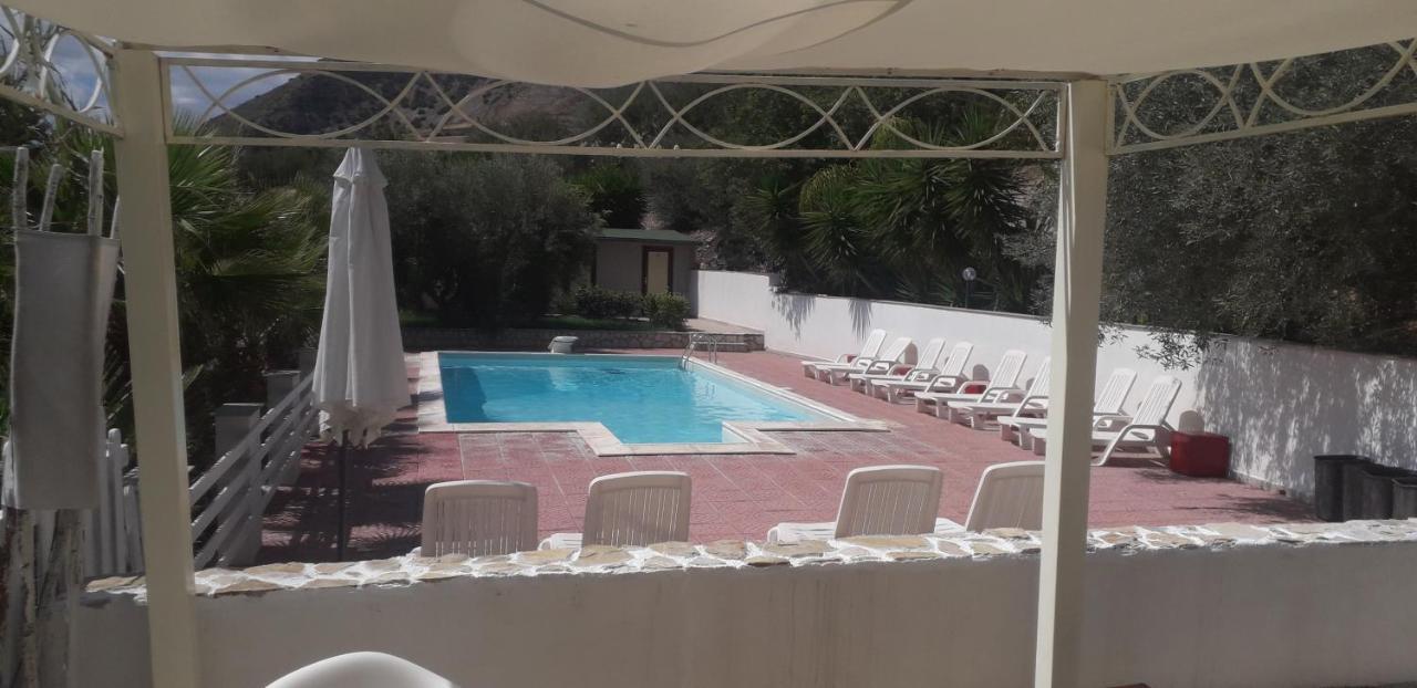 San Placido Green House Villa con Piscina Castel di Iudica Exterior foto